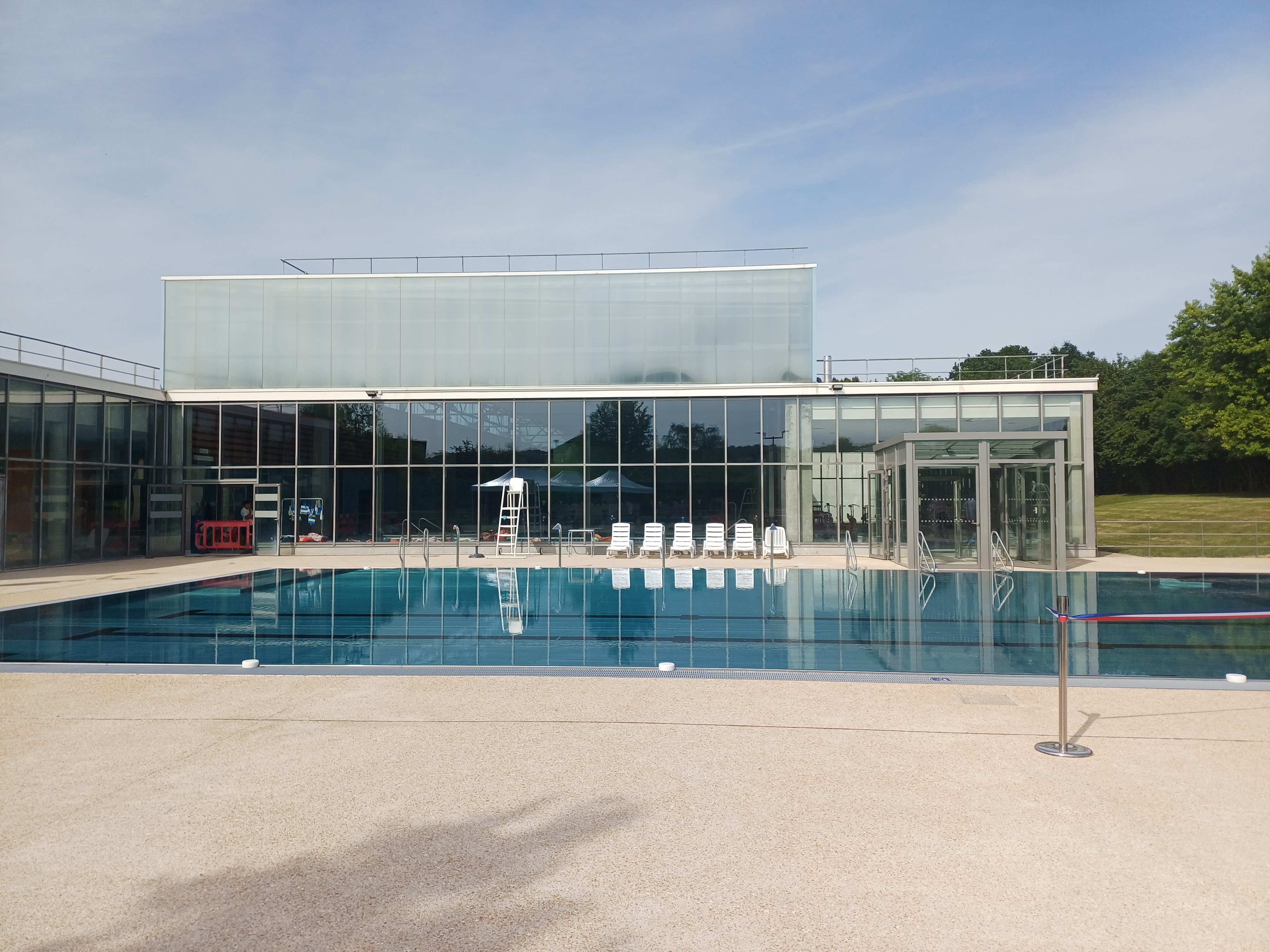 Piscine des Capucins - image 2