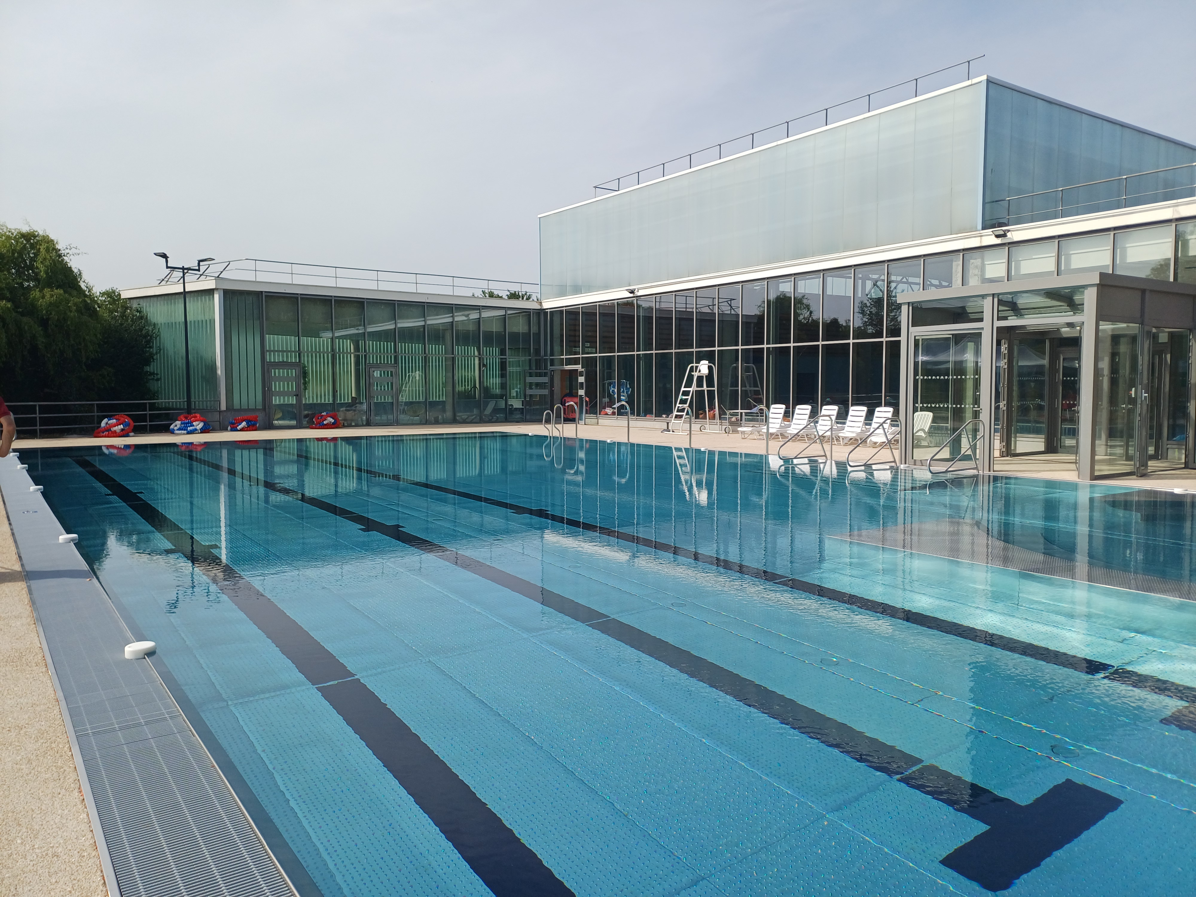 Piscine des Capucins - image 3