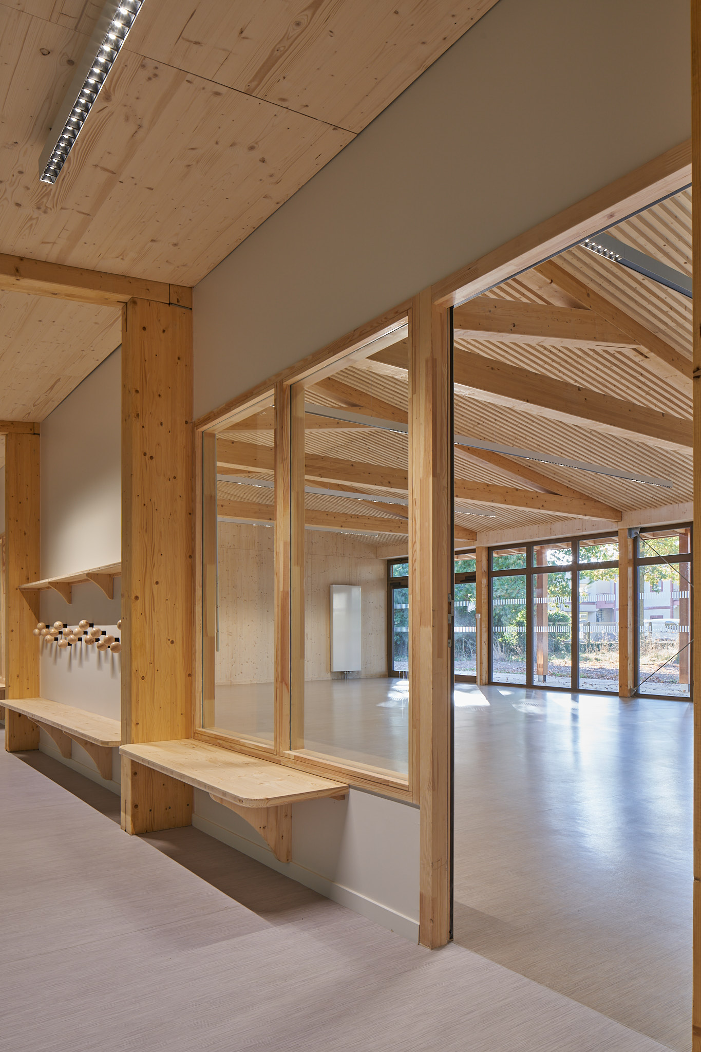 Construction d’un centre de loisirs - image 6